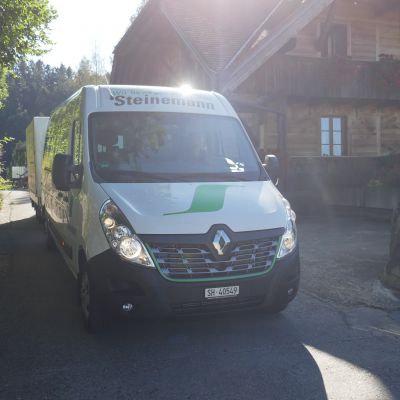 083 Auch unser Chauffeur machte sich auf den Weg